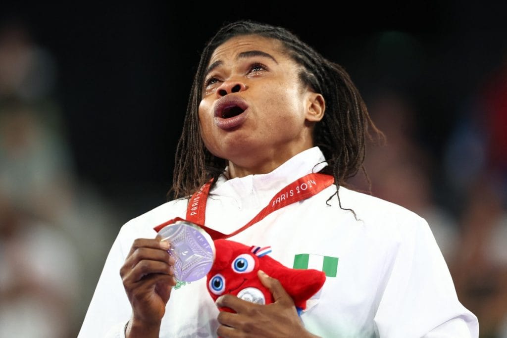 POWERLIFTINGOLYPARIS2024PARALYMPICSMEDALS WINS SILVER