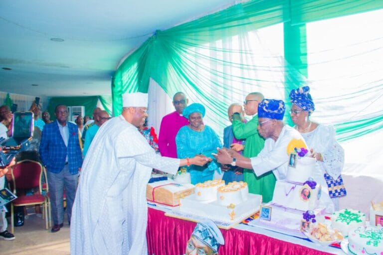 AARE ADETOLA EMMANUELKING, OTUN-ASIWAJU ONIGBAGBO OF REMOLAND, CELEBRATES CHIEF OLUSEGUN OBASANJO AT 88