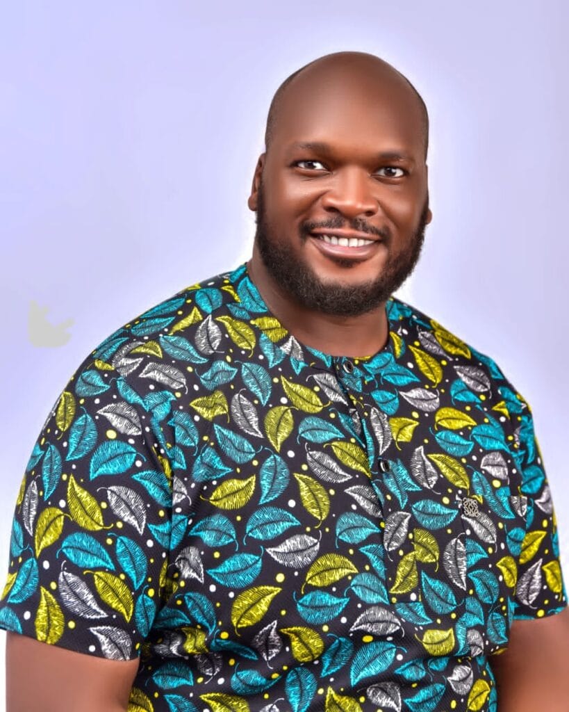 OBUMNEME AKUNYILI, THE PROUD SON OF LATE DR. CHIKE SETS TO REMEMBER DAD…