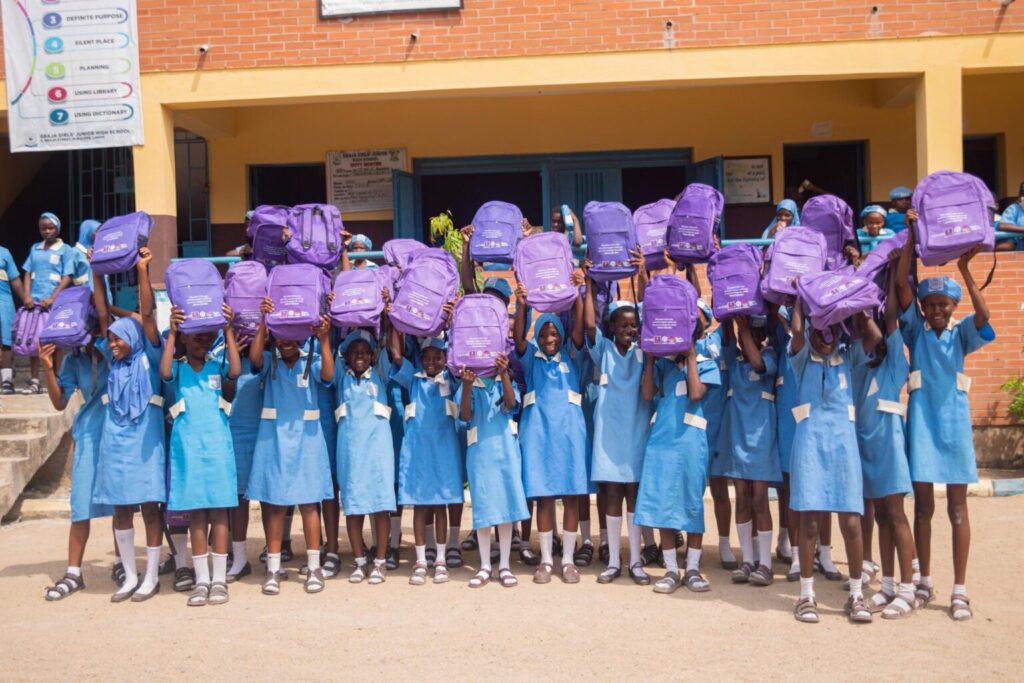 Polaris Bank, Evolve Charity Trust Empower 1,000 Students With School Essentials