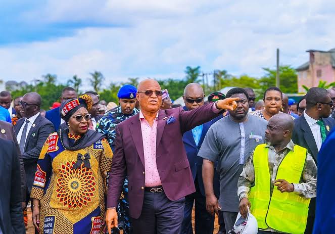 Governor Umo Eno Flags Off Akwa Ibom’s Multi-Billion Naira Ibom CNG Mass Transit Terminal