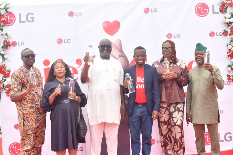 LG Electronics Improves Student Welfare with Solar-Powered Borehole Project in Warri