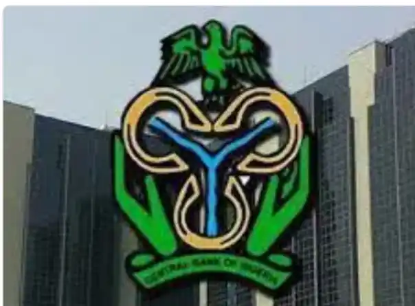Cash outside banks declines by N198bn, money supply drops