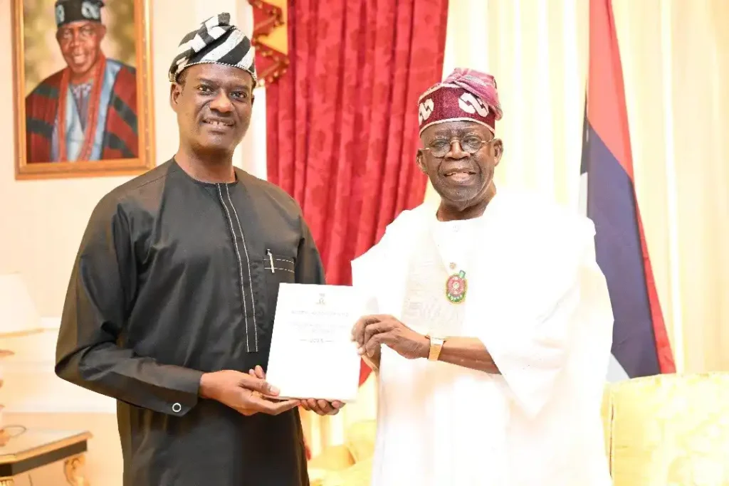 President Tinubu presents Oyedele as minister of state for finance
