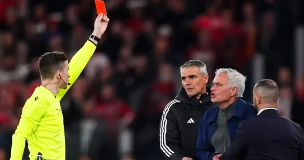 Mourinho Sent Off After Touchline Clash as Benfica Stage Late Comeback to Draw Porto 2–2