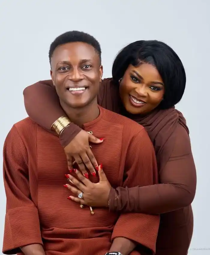 Gospel Singer BBO Weds Tolamise, Exchange Marital Vows in Church