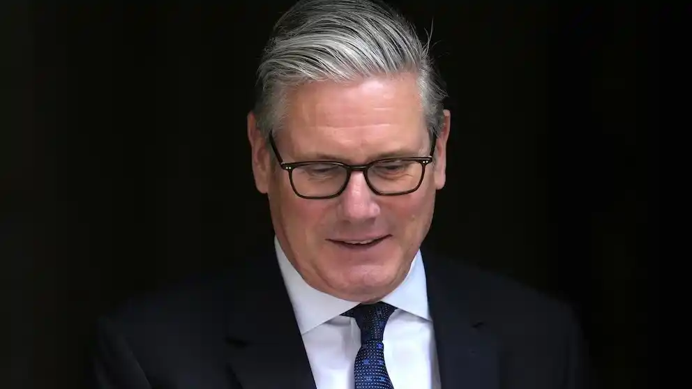 UK PM Keir Starmer Announces Resignation