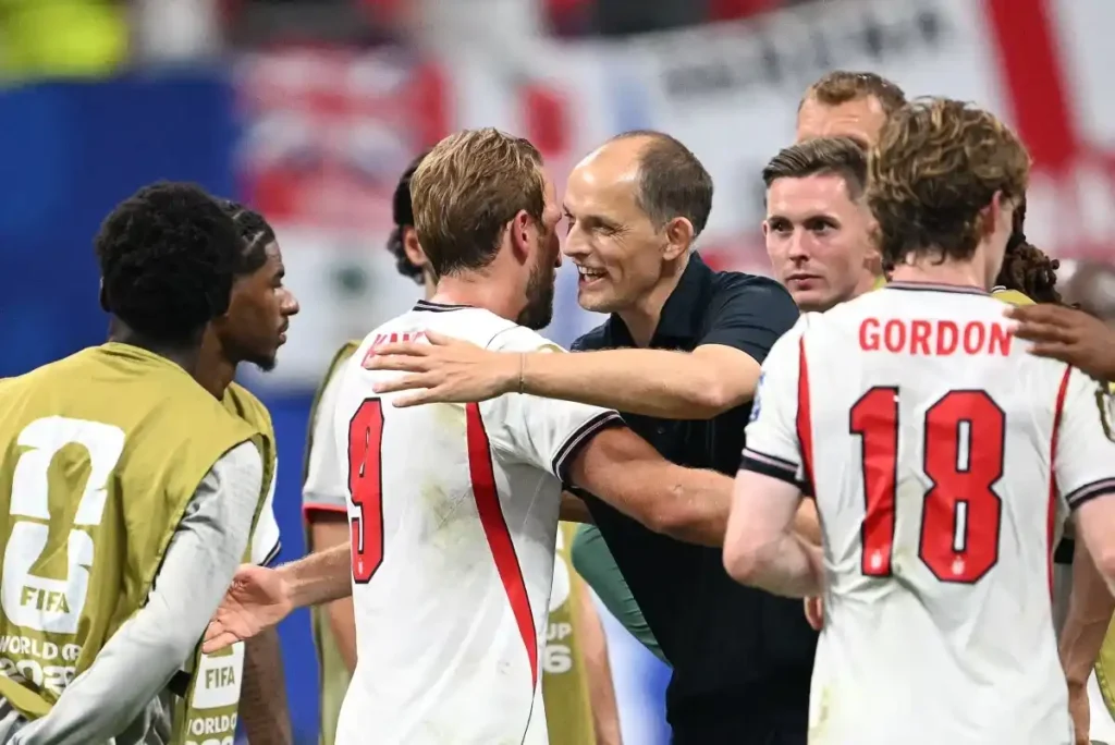 England Reaches World Cup Last 16 by Defeating DR Congo 2-1