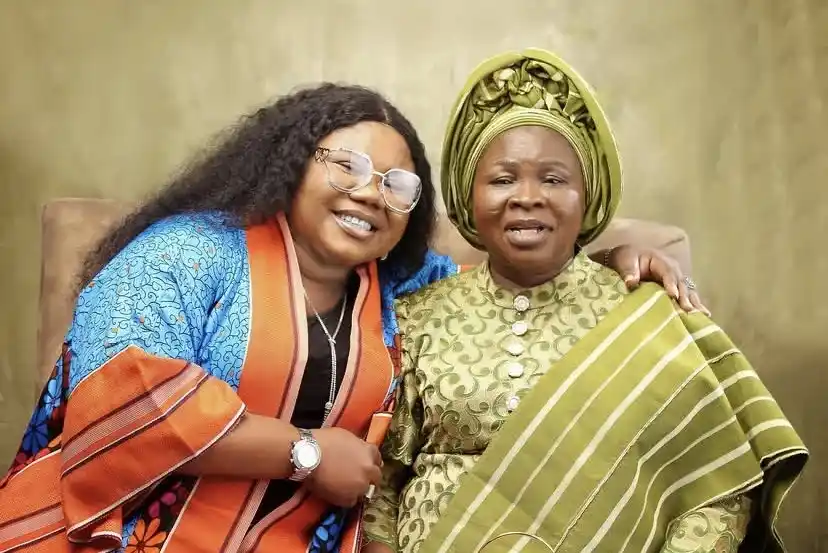 Gospel Artiste Esther Igbekele Announces Loss of Mother Esther Igbekele and Mother