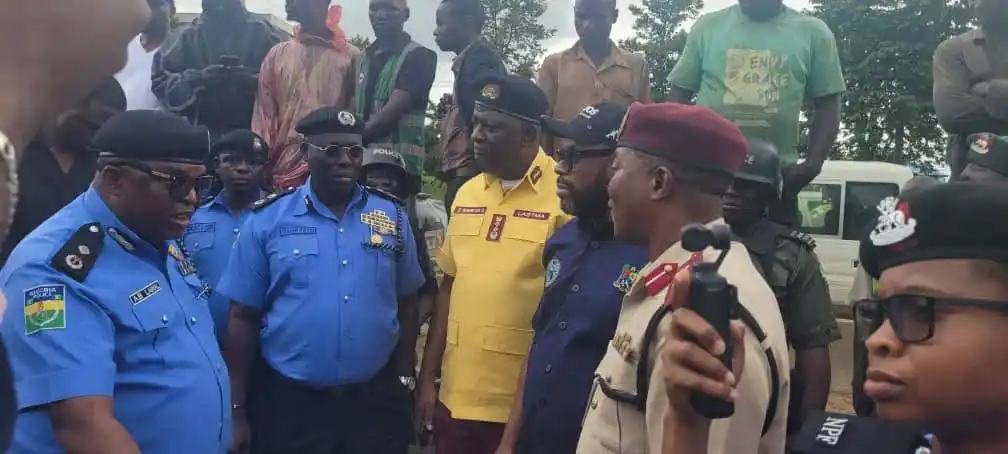 Lagos Partners Ogun To Deploy Traffic Officers In Order To Tackle Lagos-Ibadan Expressway Gridlock